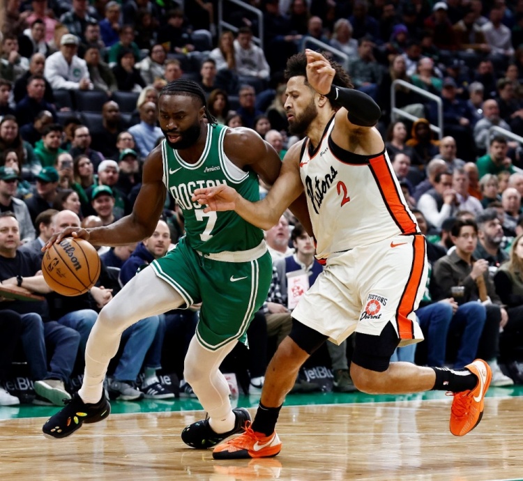 LEYU-周一竞彩篮球强档：东部榜首大战 凯尔特人对决活塞