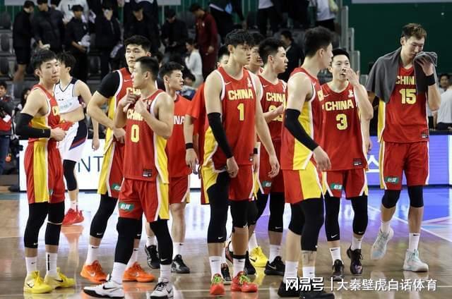 APP下载-争议！深夜23点，中国男篮变天：官宣21人大名单 周琦郭昊文无缘